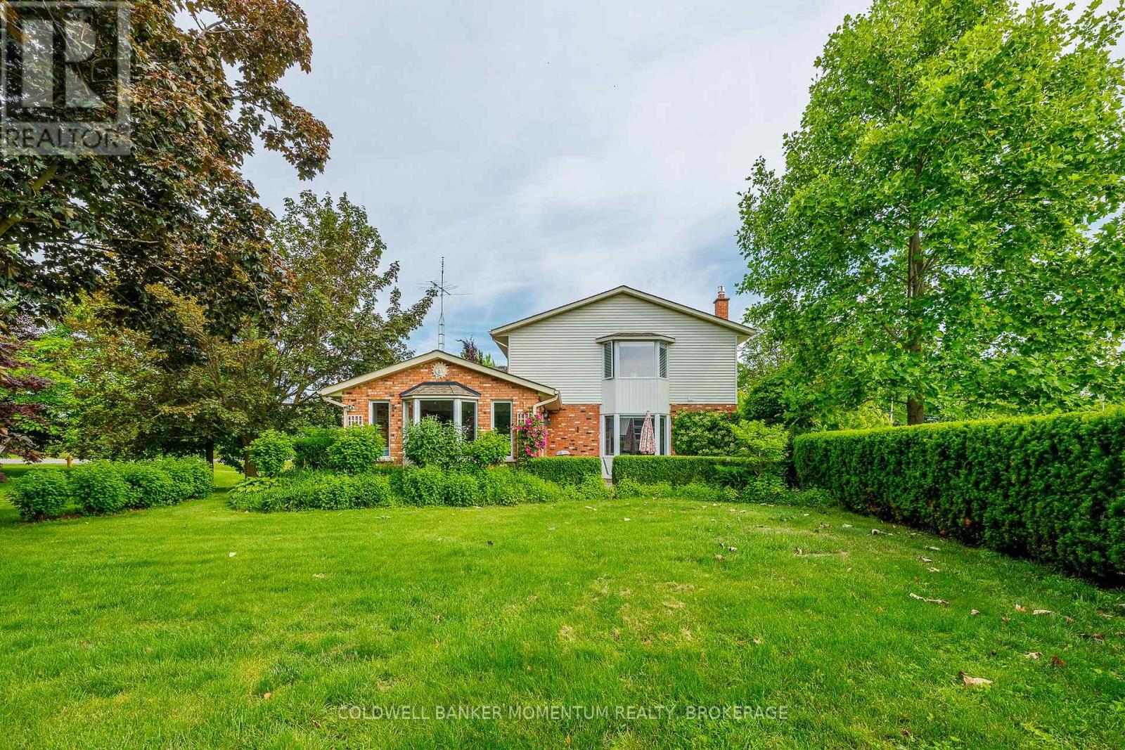 2115 Creek Road, Niagara-On-The-Lake, Ontario  L0S 1J0 - Photo 38 - X12235825