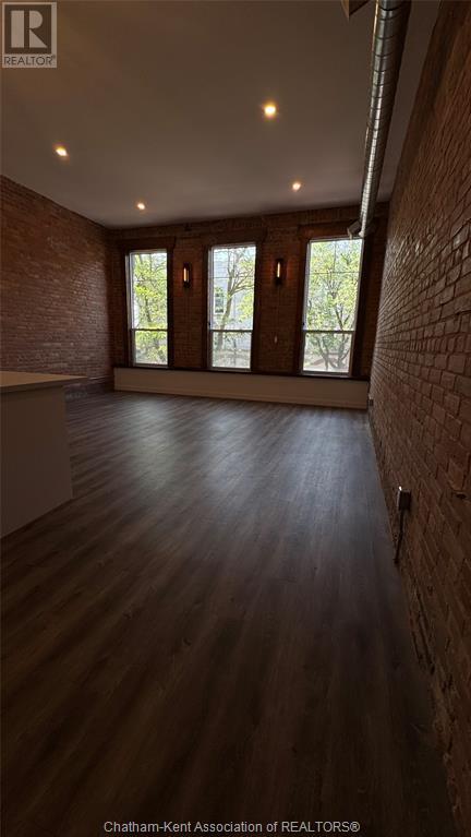 164 King Street Unit# 201, Chatham, Ontario  N7M 1E3 - Photo 3 - 25015684