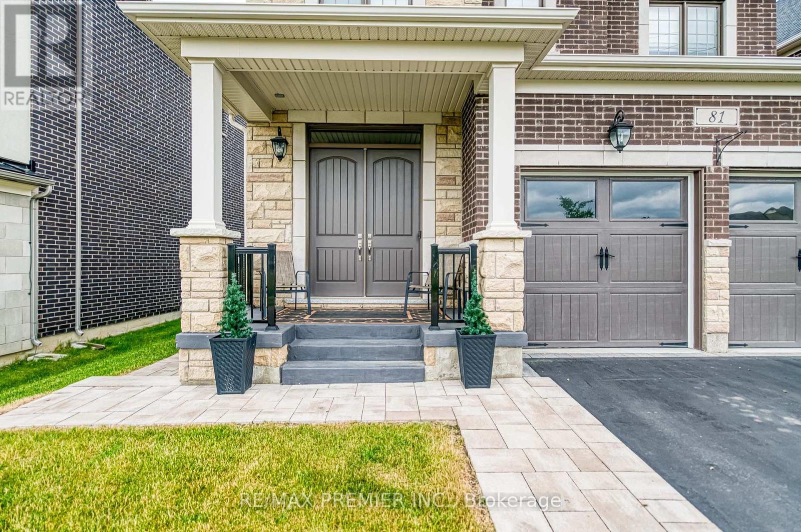 Property at 81 MORNING SPARROW DRIVE image 2