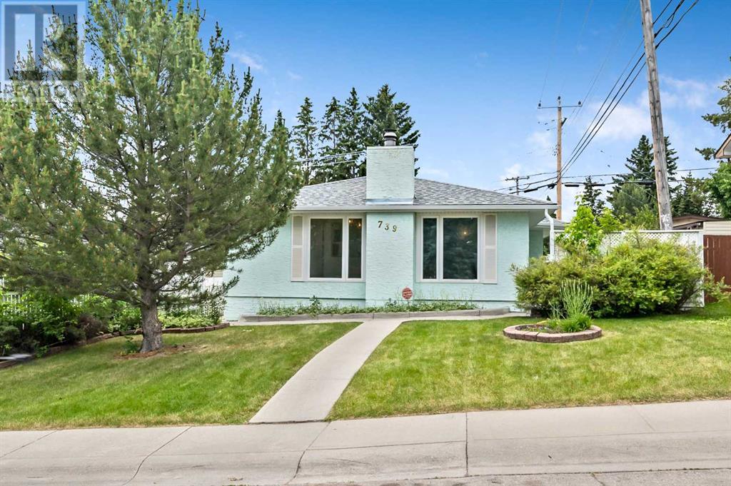 Property at 739 Sabrina Road SW image 1