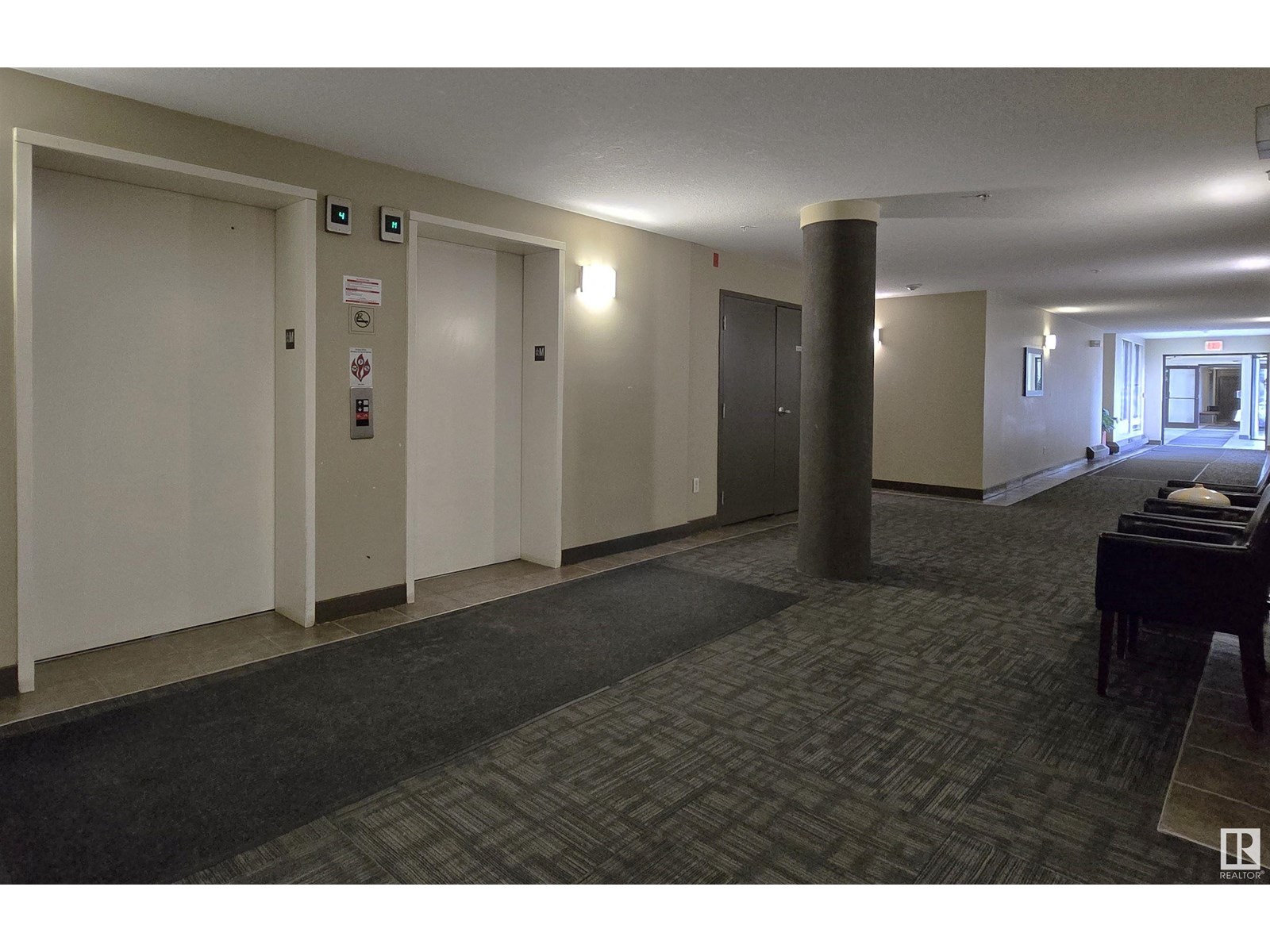 Property at ##2-105 4245 139 AV NW NW image 4