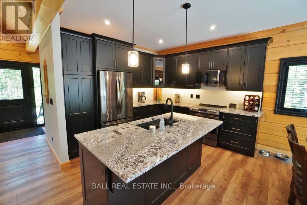 41 Arthur Street, Hastings Highlands (Mcclure Ward), Ontario  K0L 2K0 - Photo 15 - X12236040