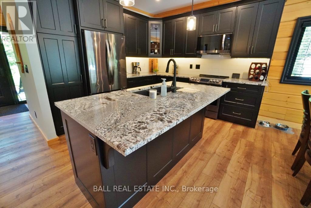 41 Arthur Street, Hastings Highlands (Mcclure Ward), Ontario  K0L 2K0 - Photo 18 - X12236040