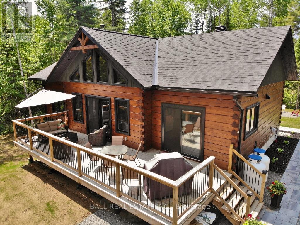 41 Arthur Street, Hastings Highlands (Mcclure Ward), Ontario  K0L 2K0 - Photo 2 - X12236040