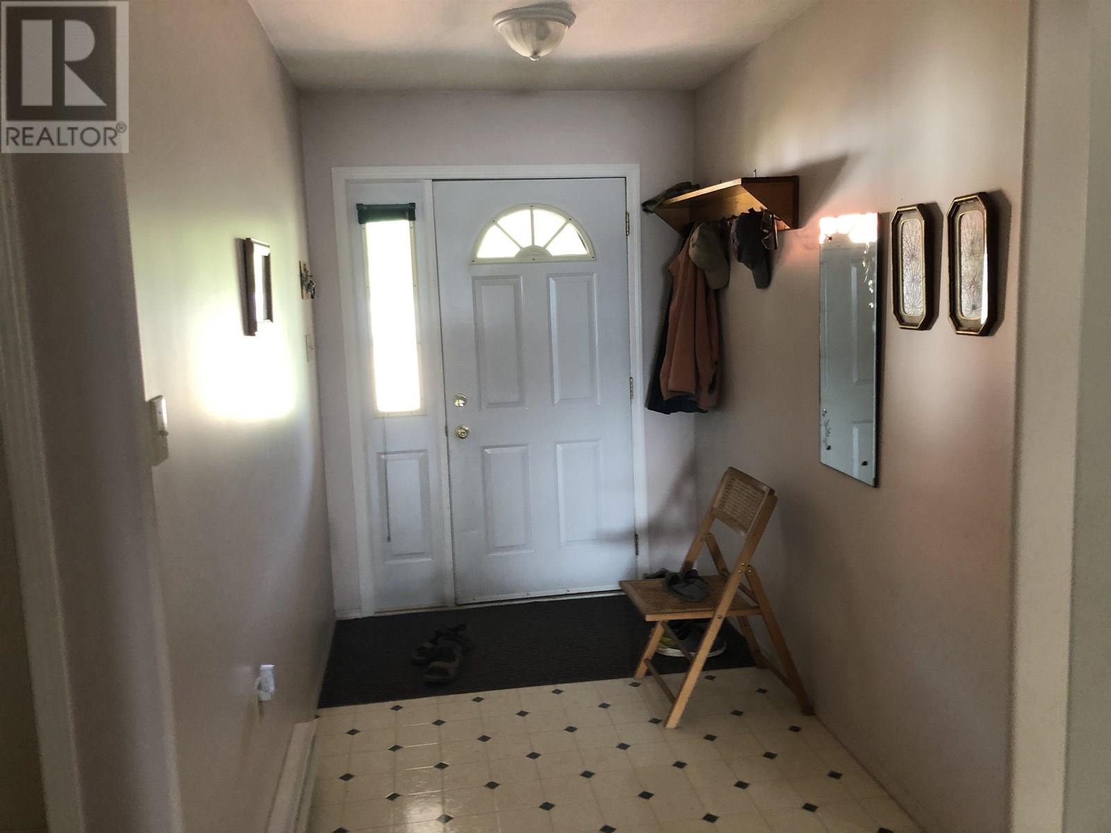 7013 Peterson Road, Fraser Lake, British Columbia  V0J 1S0 - Photo 4 - R3018065