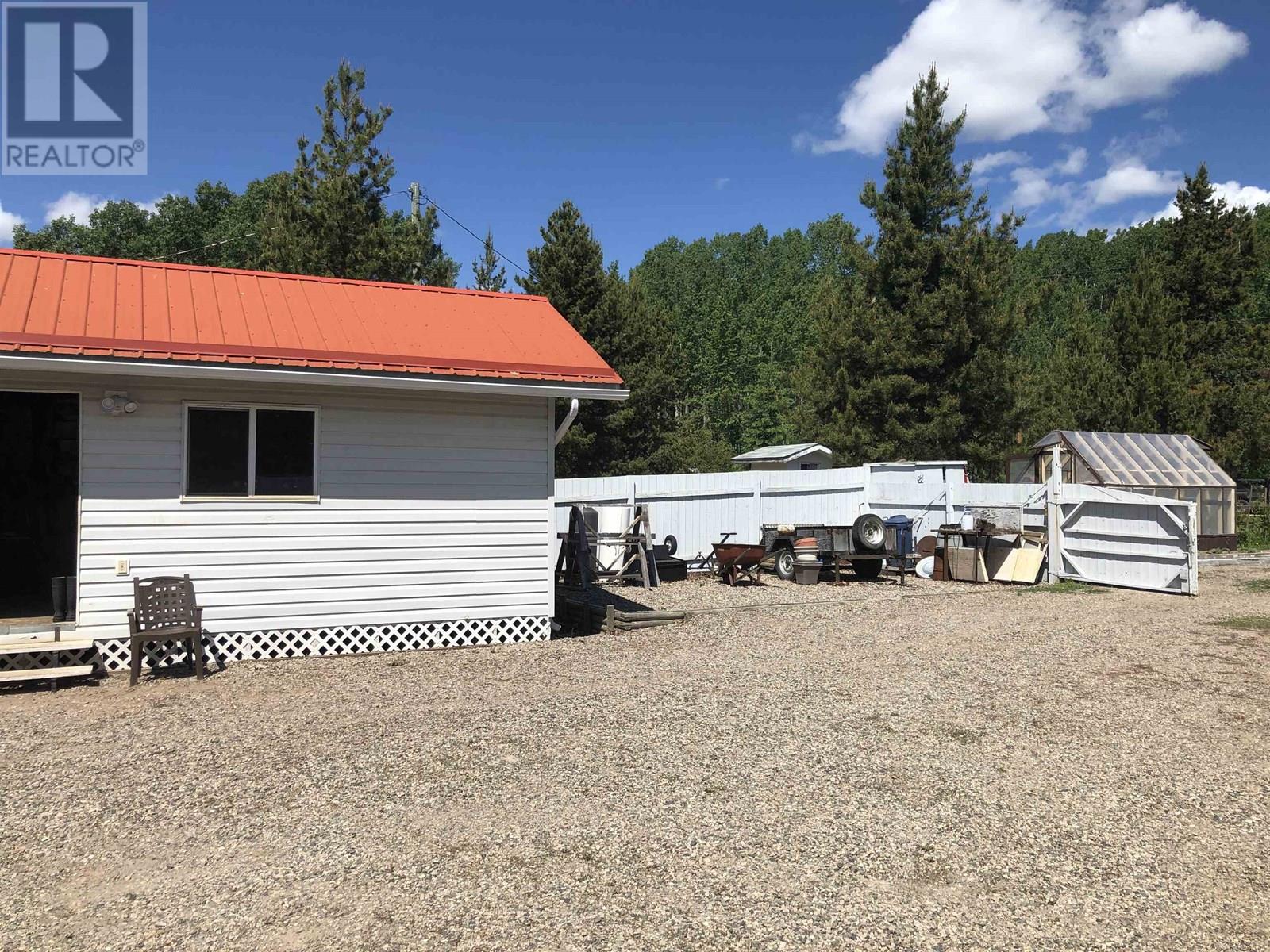 7013 Peterson Road, Fraser Lake, British Columbia  V0J 1S0 - Photo 31 - R3018065