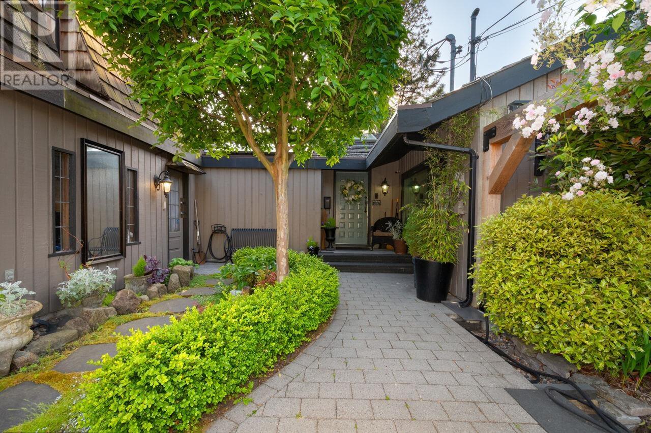 Property at 5439 WESTMINSTER AVENUE image 3