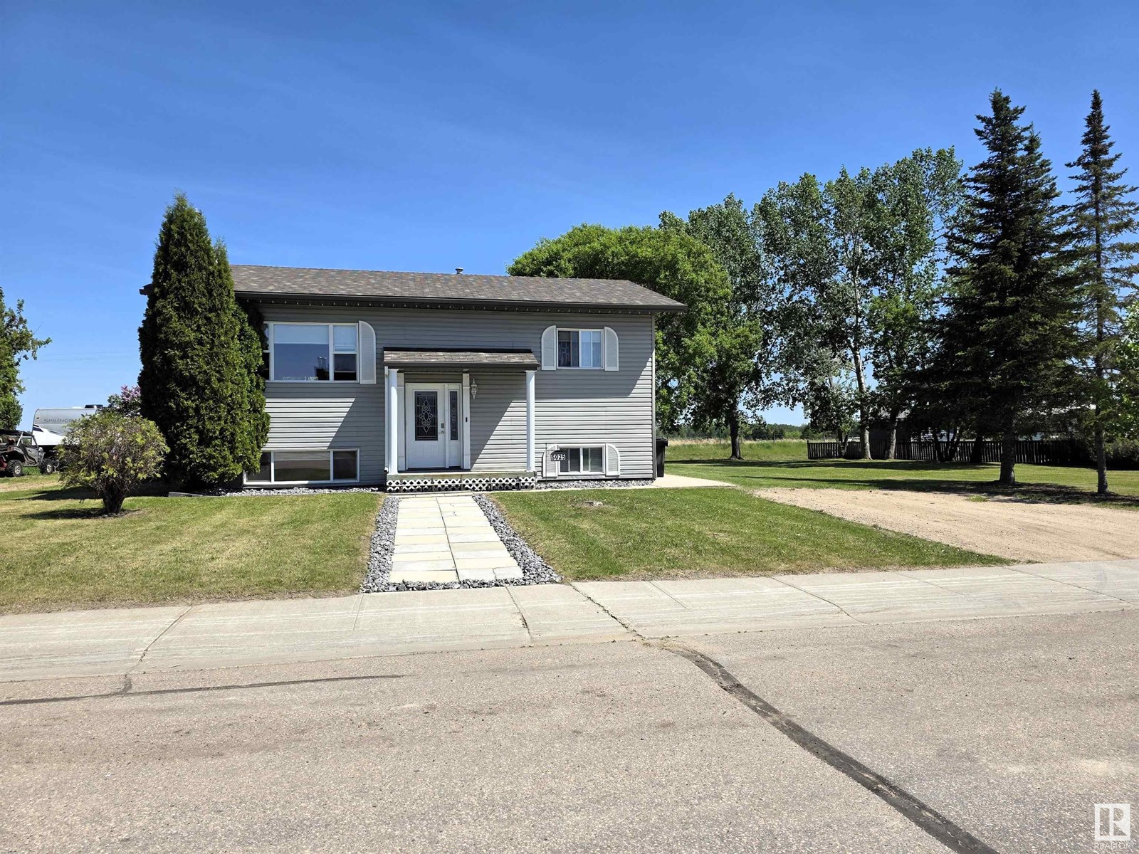 5025 49 Street, Fort Kent, Alberta  T9N 1H0 - Photo 16 - E4443504