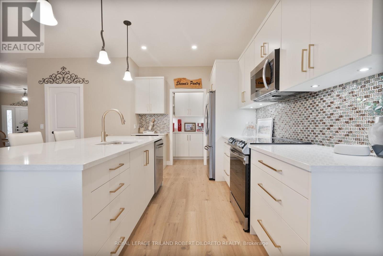 1608 Ed Ervasti Lane, London South, Ontario  N6K 5R7 - Photo 13 - X12236215