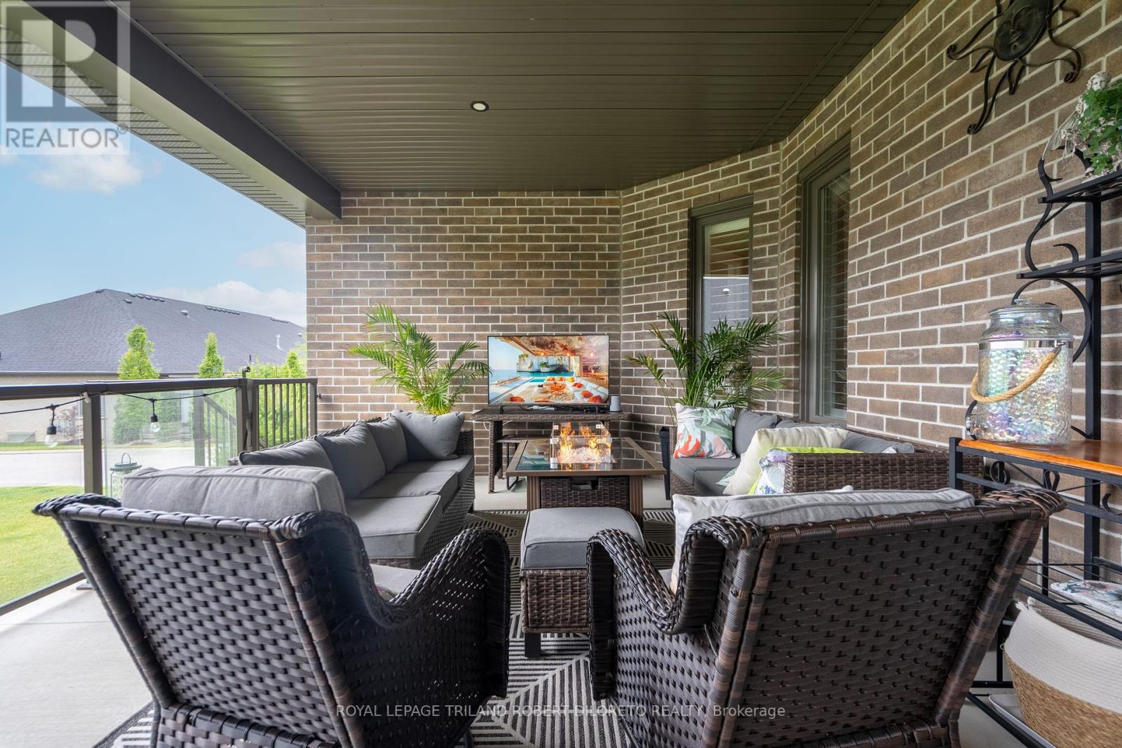 1608 Ed Ervasti Lane, London South, Ontario  N6K 5R7 - Photo 31 - X12236215