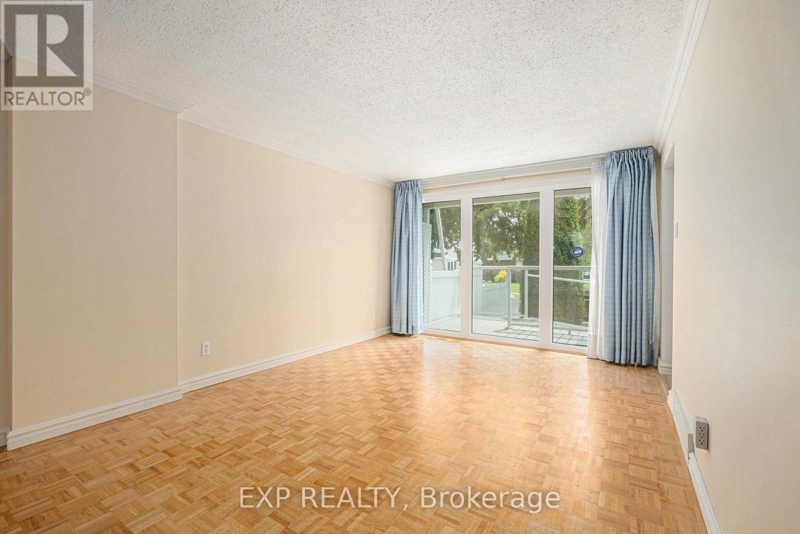 Property at 75 CHESTERTON DRIVE image 4
