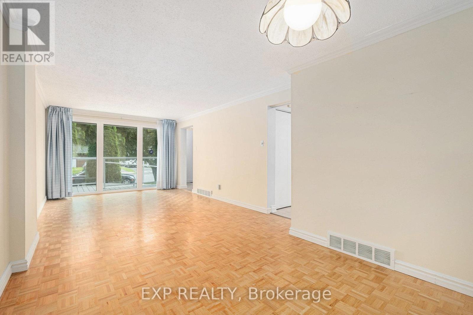 Property at 75 CHESTERTON DRIVE image 5