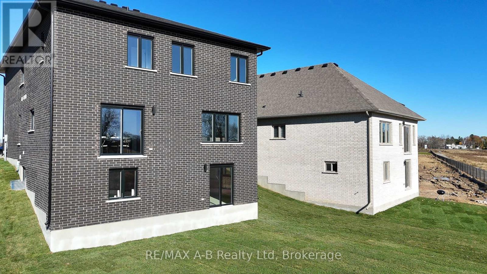 Lot 24 205 Dempsey Drive, Stratford, Ontario  N5A 0K5 - Photo 34 - X12236099