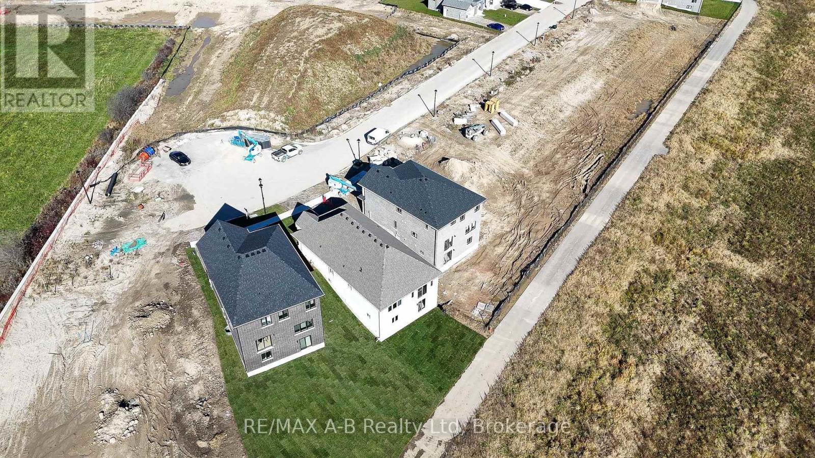 Lot 24 205 Dempsey Drive, Stratford, Ontario  N5A 0K5 - Photo 39 - X12236099