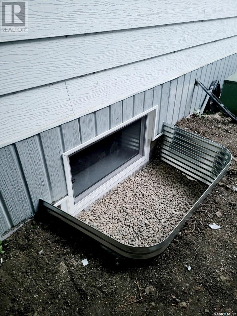 224 17th Street Ne, Weyburn, Saskatchewan  S4H 2P2 - Photo 32 - SK005538
