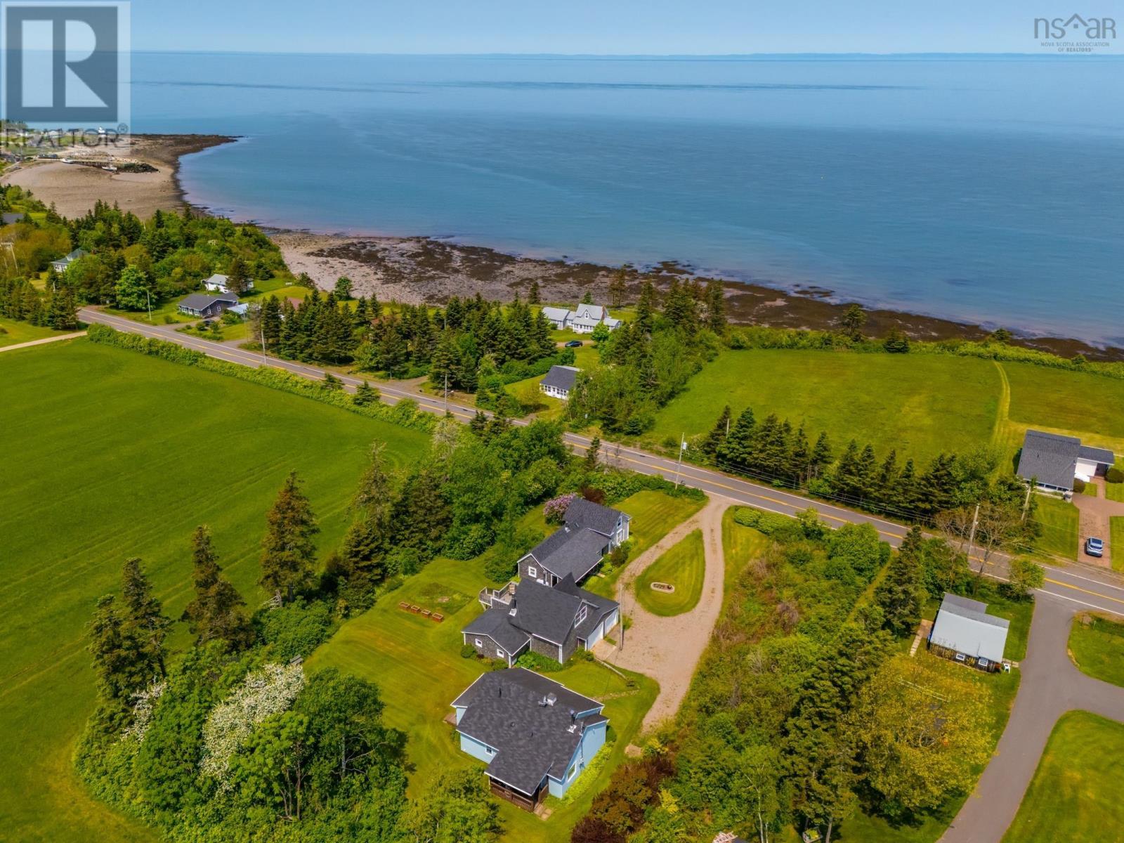 166-168 Seaman Street, Margaretsville, Nova Scotia  B0S 1N0 - Photo 5 - 202513624