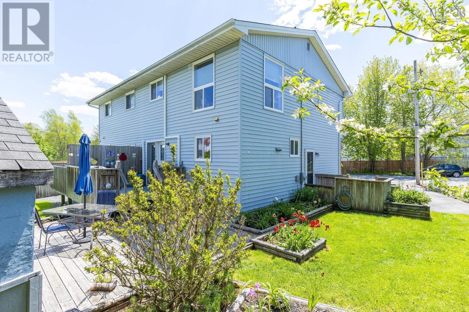 Property at 6 Sami Drive image 3