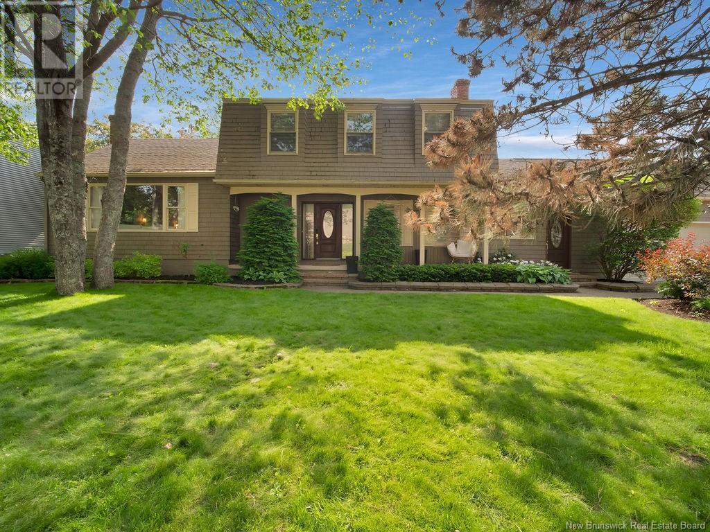 Property at 73 Fairway Boulevard image 1