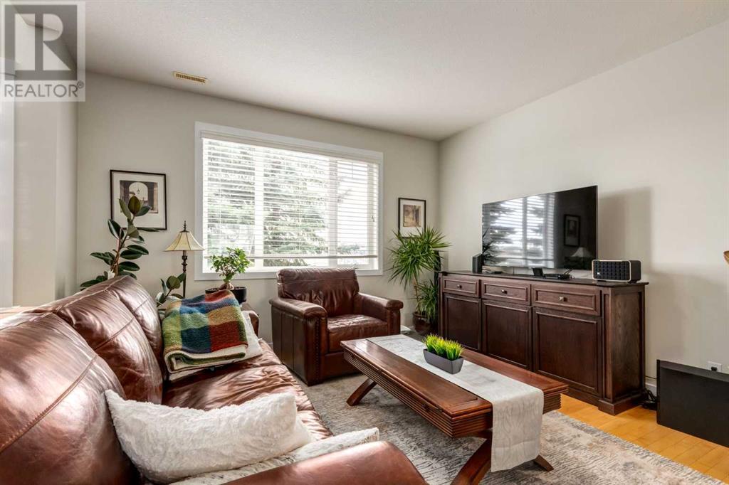 Property at 804, 8000 Wentworth Drive SW image 2
