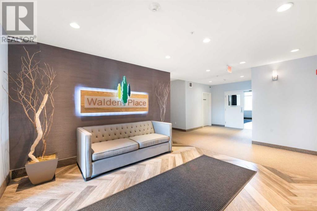 Property at 211, 10 Walgrove Walk SE image 2