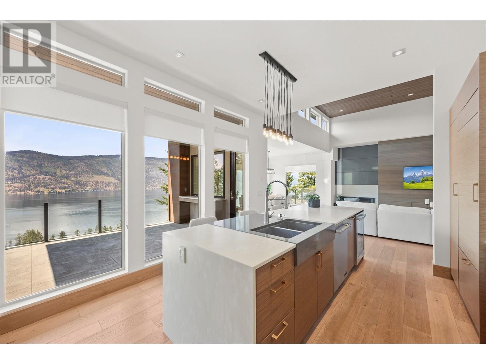 Property at 3322 Shayler Road image 4