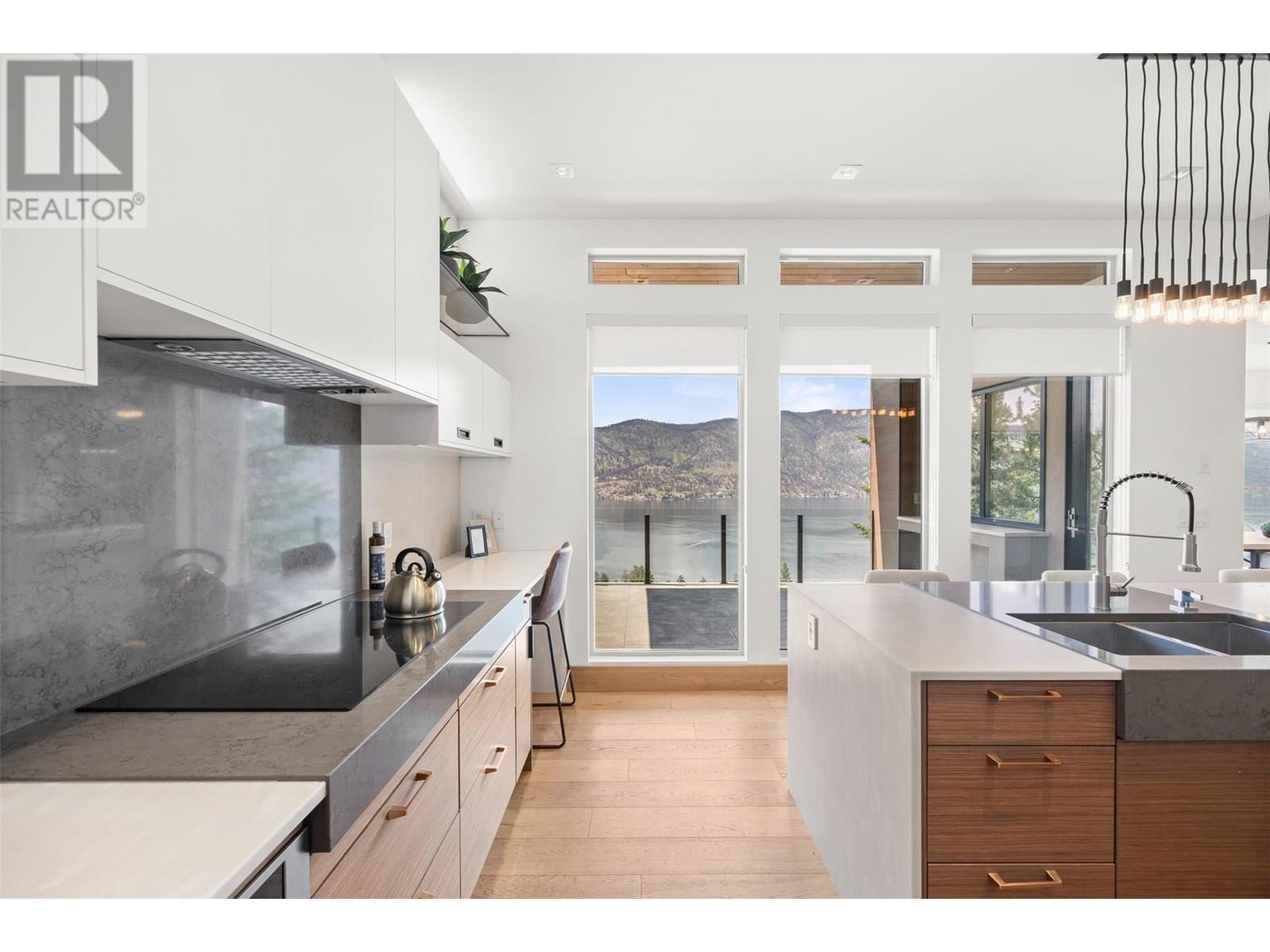 Property at 3322 Shayler Road image 3