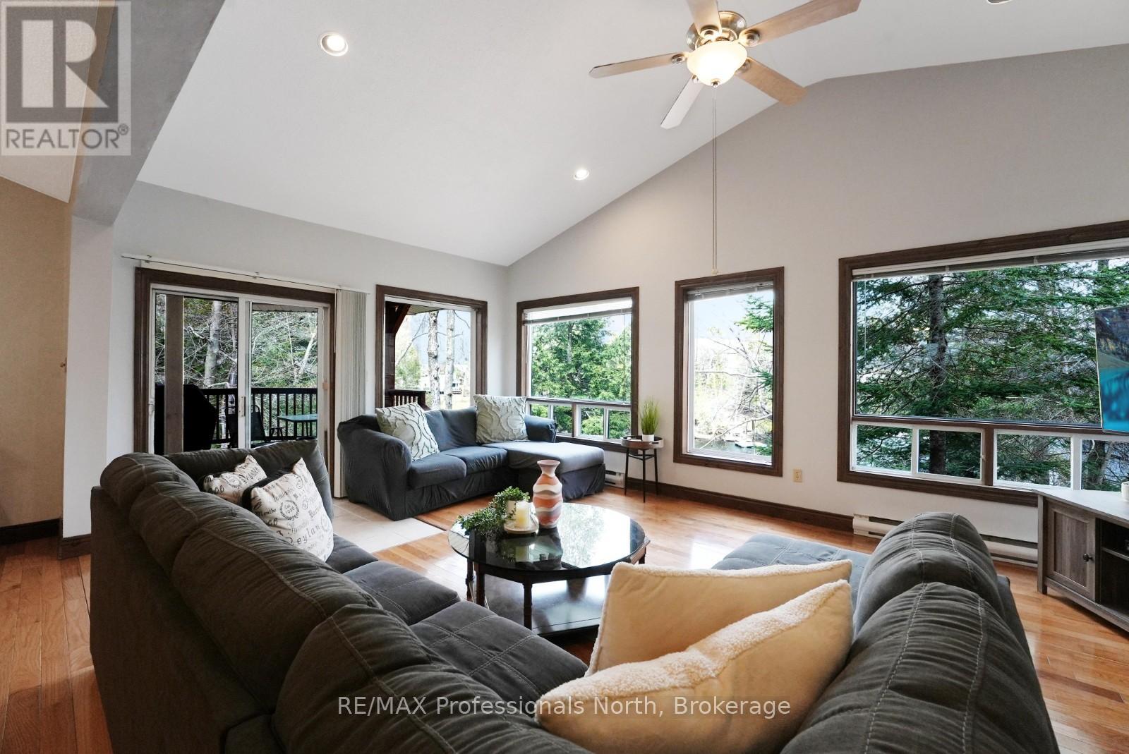 1039 Mink Road, Dysart Et Al, Ontario  K0M 1S0 - Photo 16 - X12145276