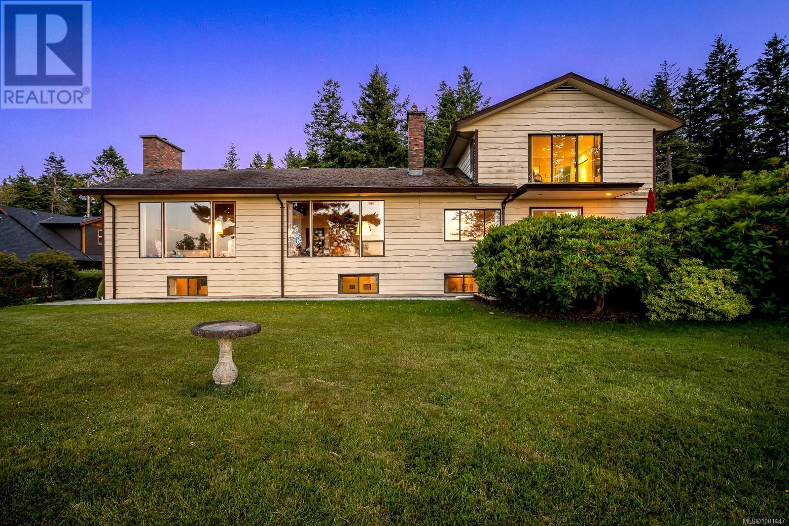 2376 Seabank Rd, Courtenay, British Columbia  V9J 1X5 - Photo 37 - 1001447
