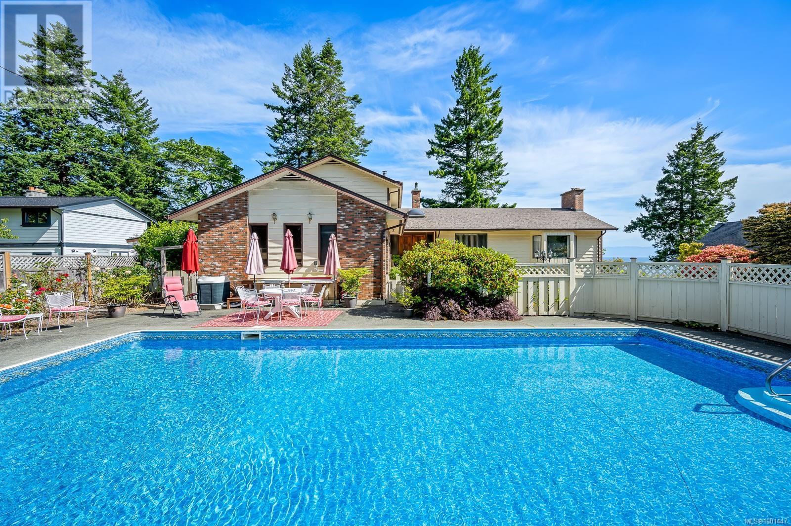 2376 Seabank Rd, Courtenay, British Columbia  V9J 1X5 - Photo 55 - 1001447