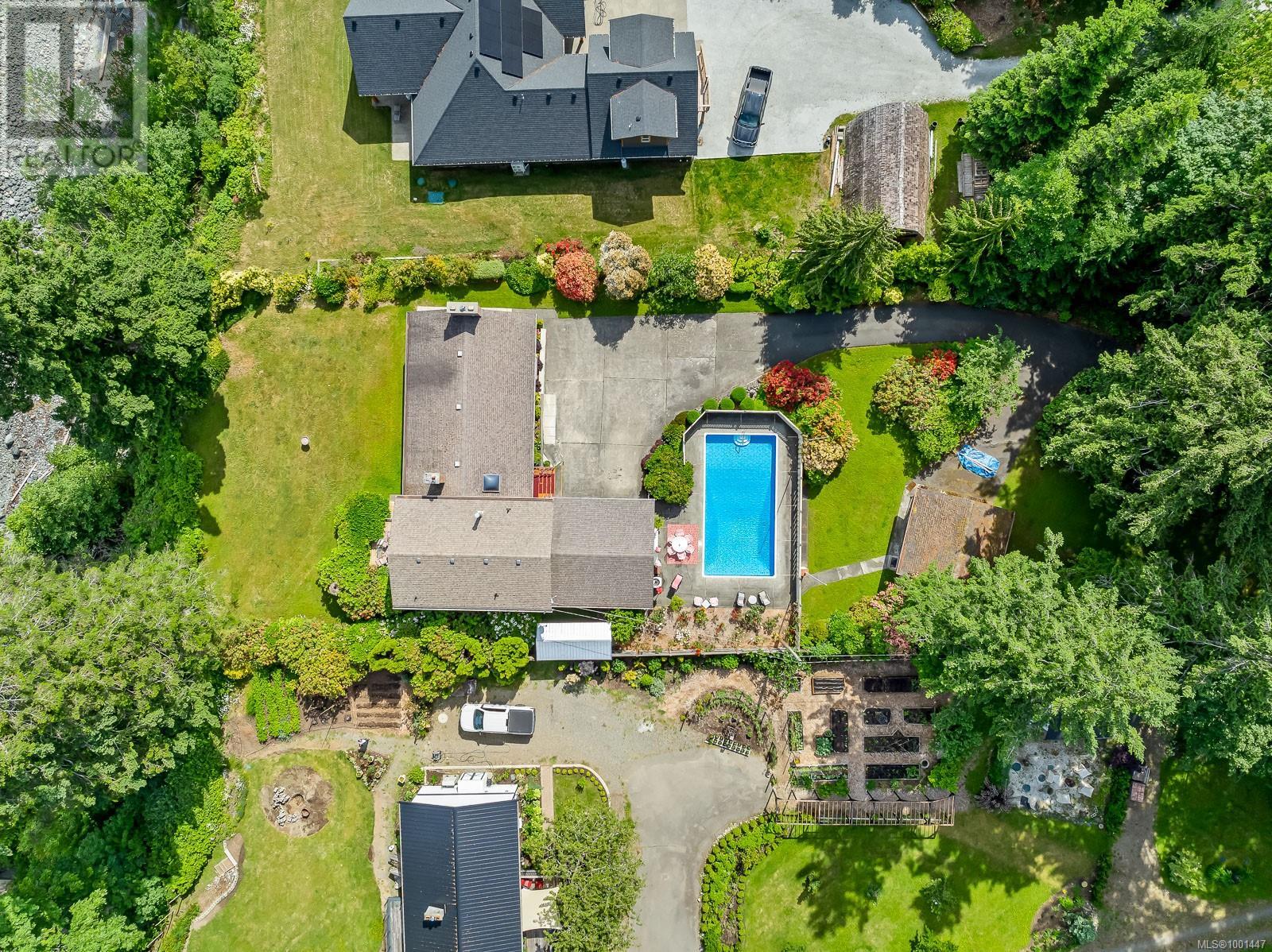 2376 Seabank Rd, Courtenay, British Columbia  V9J 1X5 - Photo 65 - 1001447