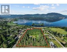 1801 20 Avenue NE, salmon arm, British Columbia