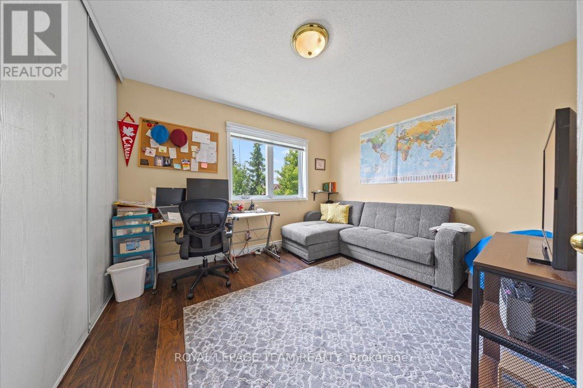 12 Sunvale Way, Ottawa, Ontario  K2G 6Y2 - Photo 25 - X12236322