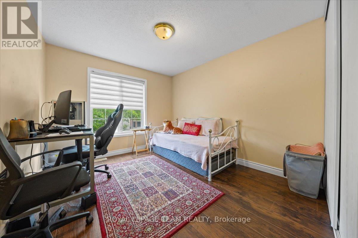 12 Sunvale Way, Ottawa, Ontario  K2G 6Y2 - Photo 29 - X12236322