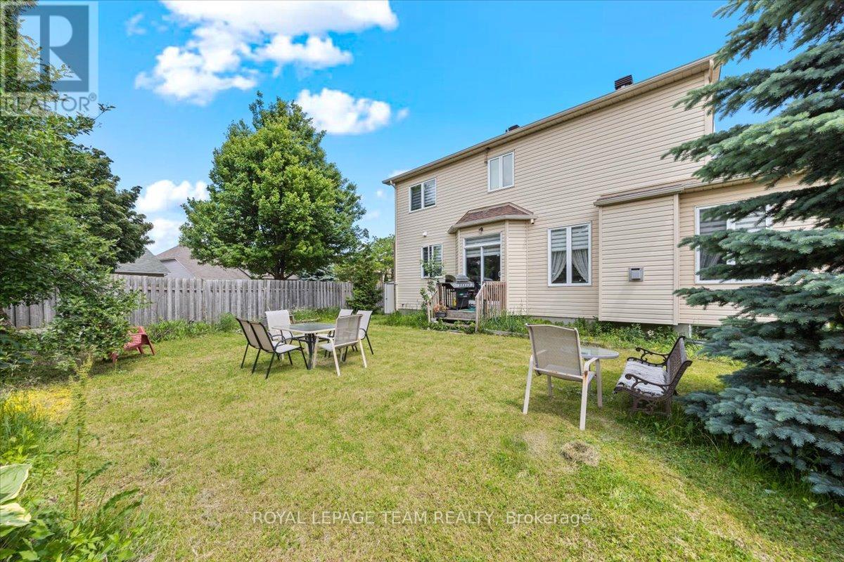 12 Sunvale Way, Ottawa, Ontario  K2G 6Y2 - Photo 42 - X12236322