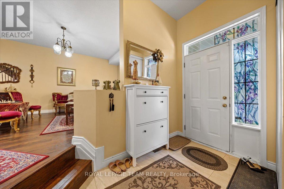 Property at 12 SUNVALE WAY image 5