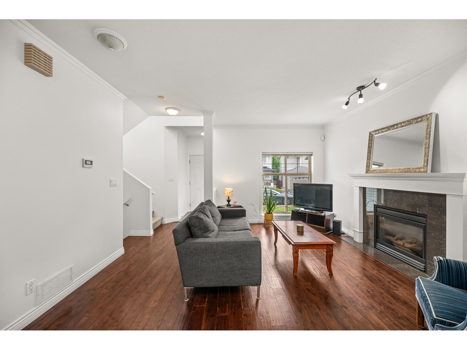 Property at 15 8675 209 STREET image 5