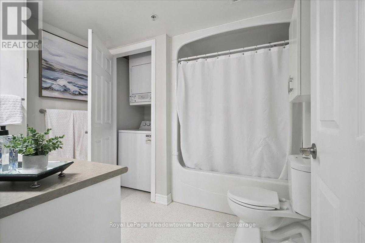 105 - 1450 Bishops Gate, Oakville, Ontario  L6M 4N1 - Photo 25 - W12236313