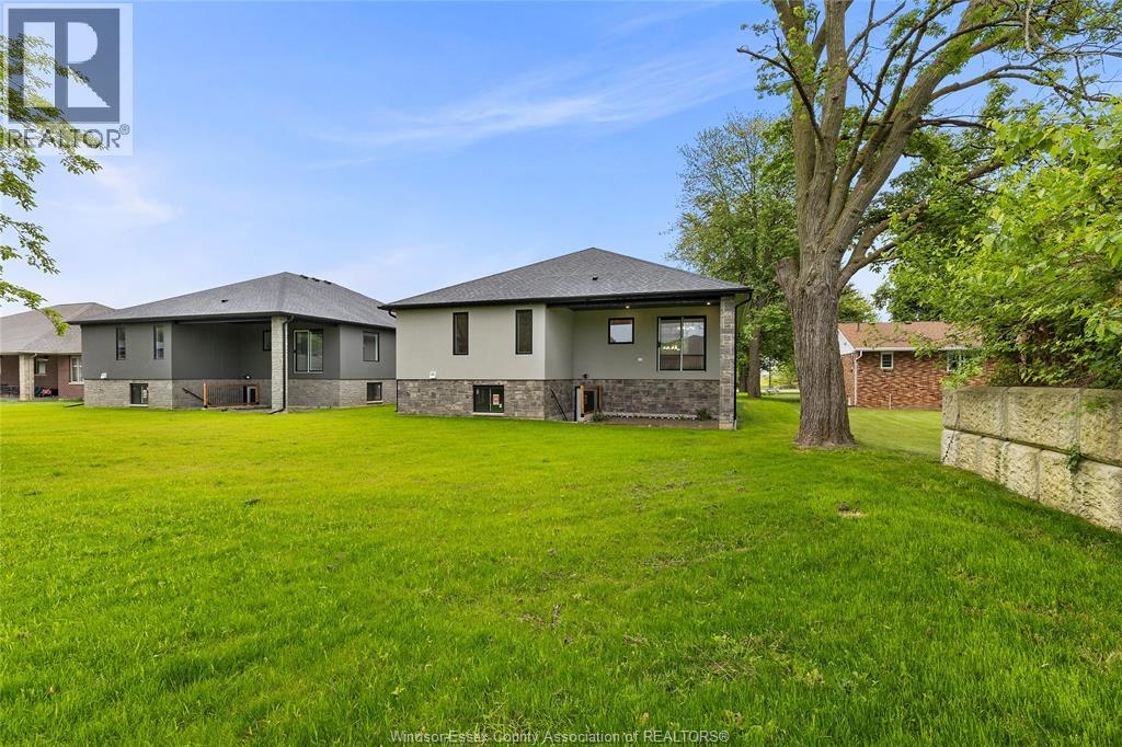 158 Meloche, Amherstburg, Ontario  N9V 2Y6 - Photo 33 - 25015724