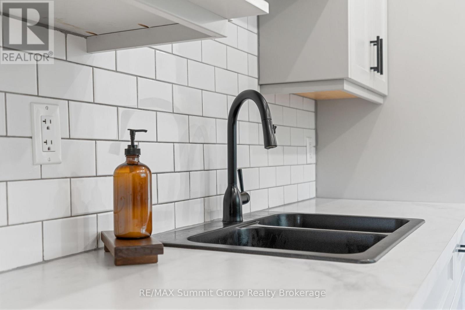 494255 Grey Road 2, Grey Highlands, Ontario  N0C 1C0 - Photo 8 - X12236233