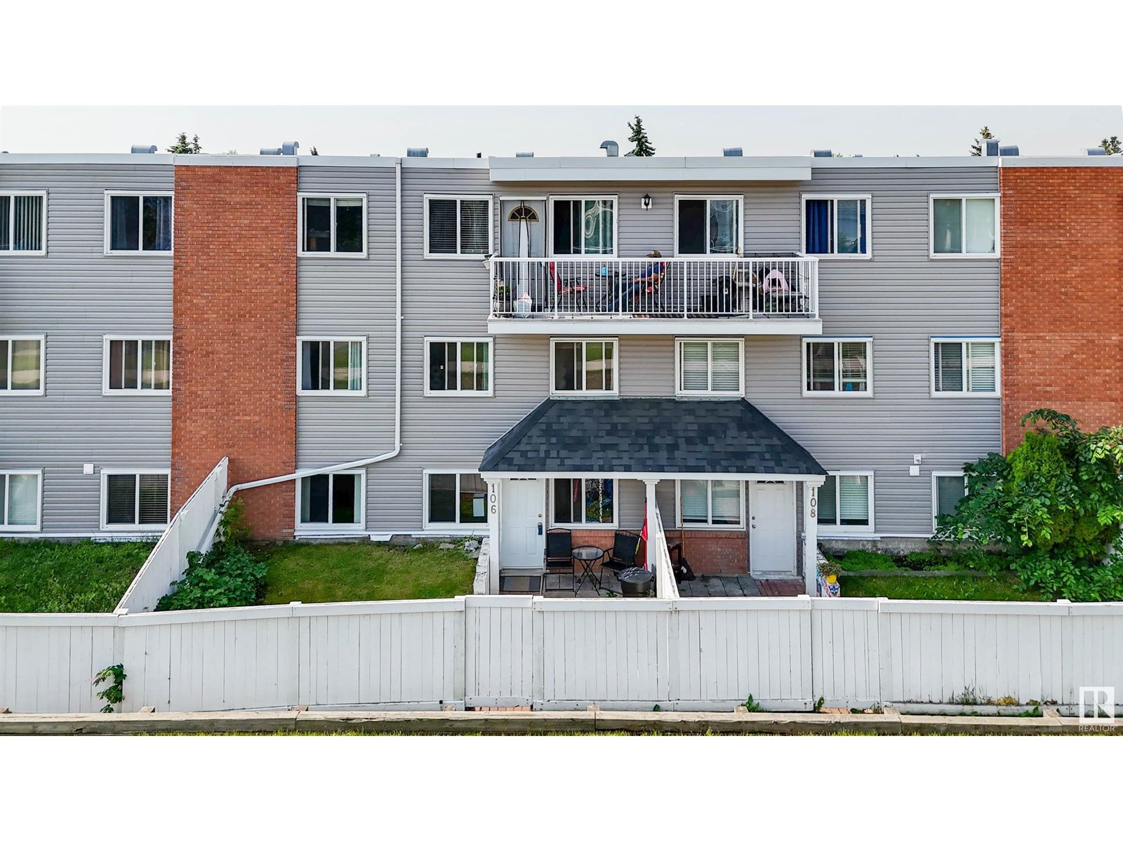 Property at #106 14530 52 ST NW image 1