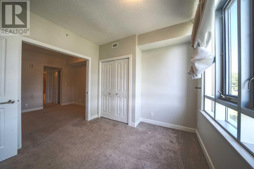 Property at 307, 24 Varsity Estates Circle NW image 4