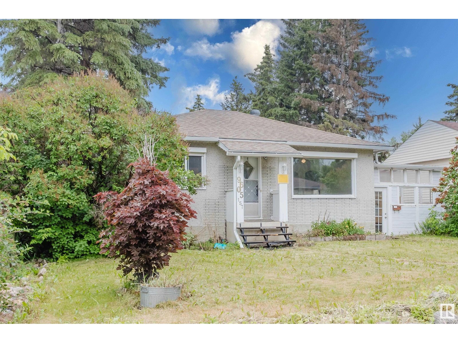 Property at 9605 157 ST NW image 3