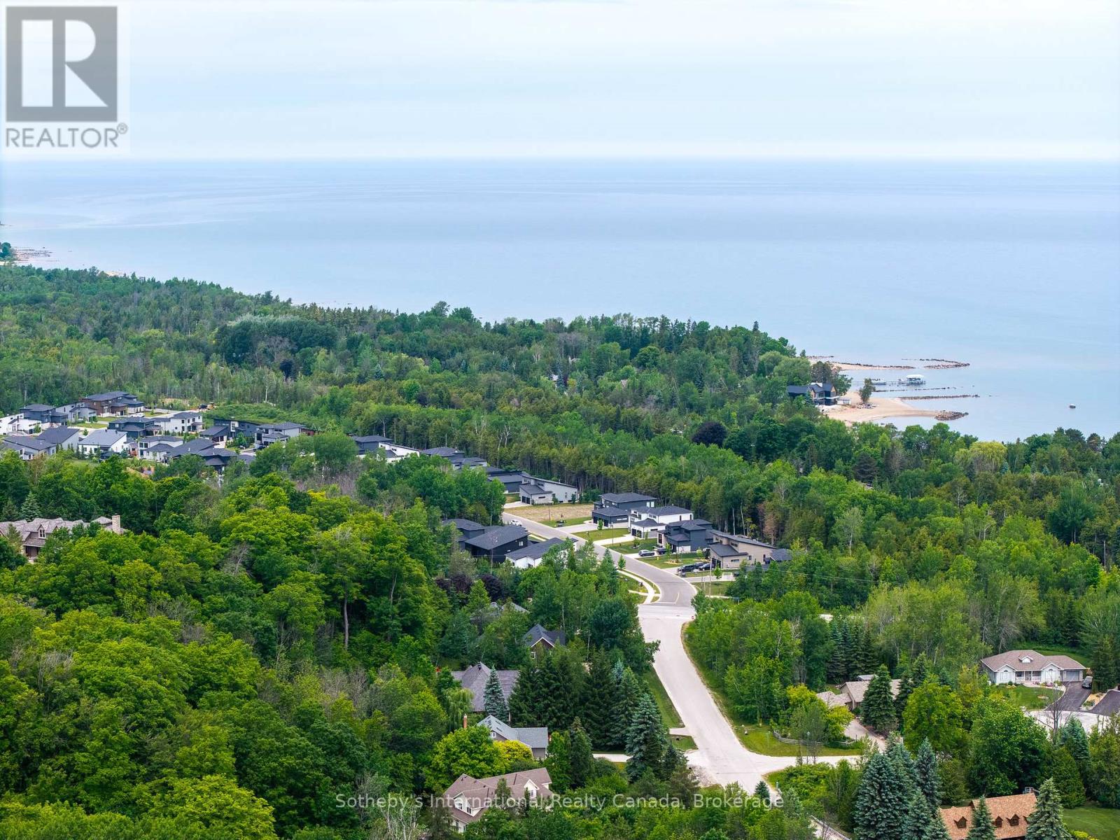 102 Tekiah Road, Blue Mountains, Ontario  N0H 1J0 - Photo 42 - X12048613