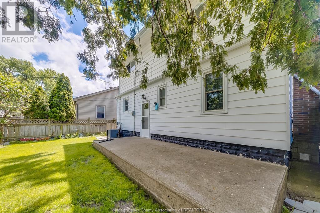 1418 Pillette Road, Windsor, Ontario  N8Y 3B9 - Photo 43 - 25015702