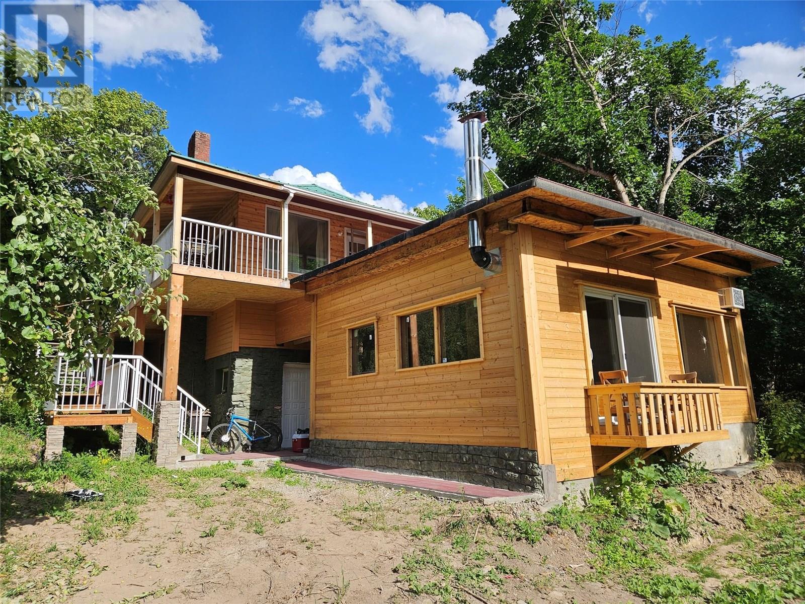 617 Payne Street, creston, British Columbia