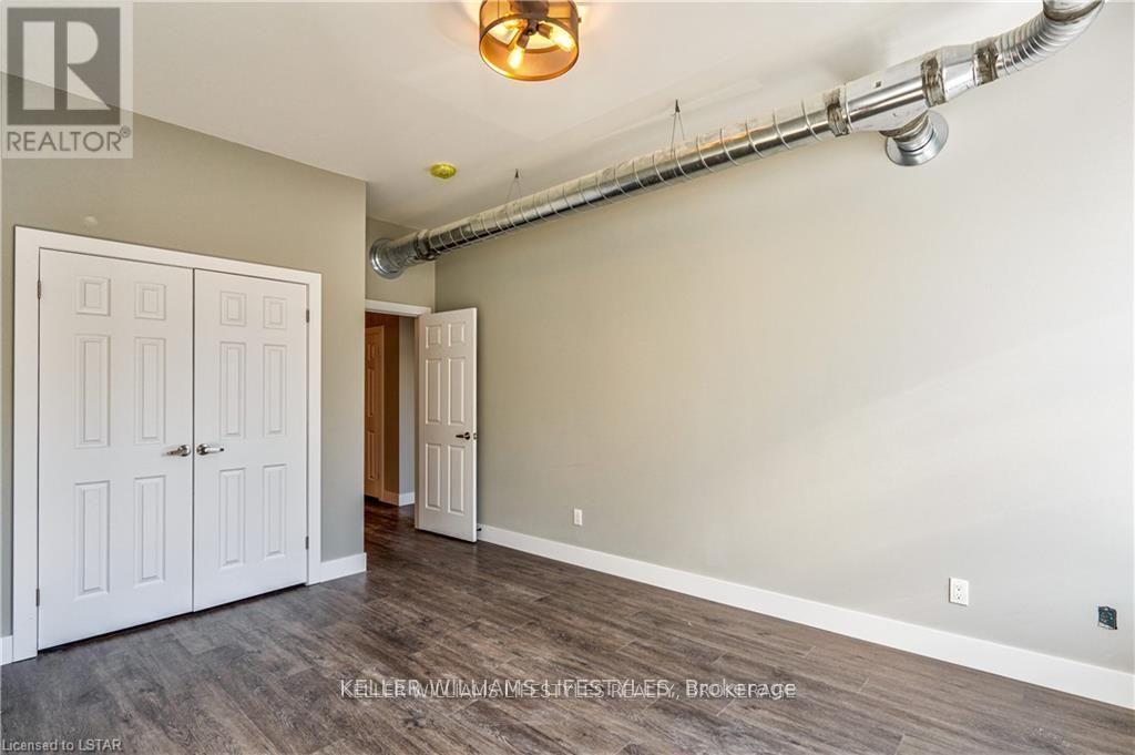 2 - 118 Dundas Street, London East, Ontario  N6A 1G1 - Photo 11 - X12236356