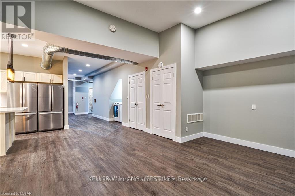 2 - 118 Dundas Street, London East, Ontario  N6A 1G1 - Photo 4 - X12236356