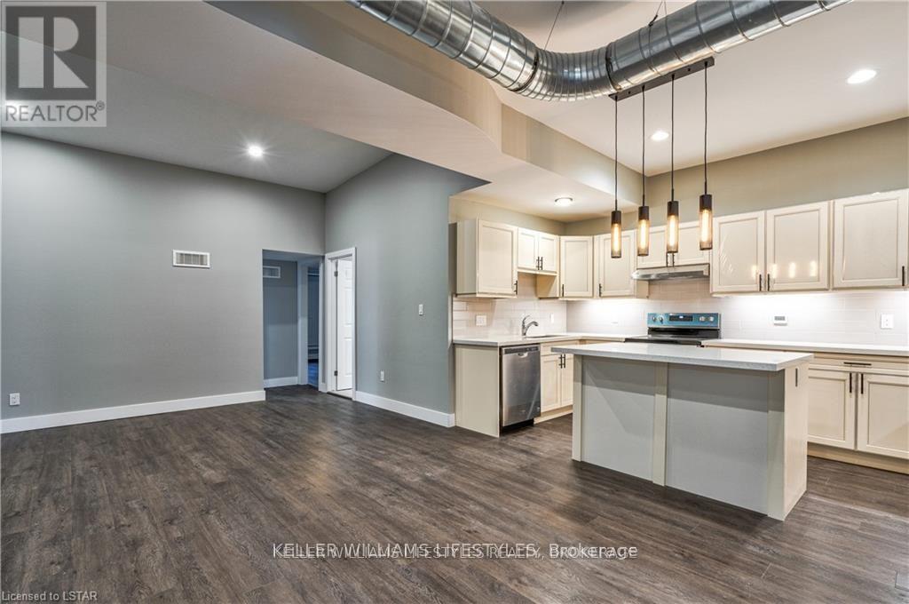 2 - 118 Dundas Street, London East, Ontario  N6A 1G1 - Photo 6 - X12236356