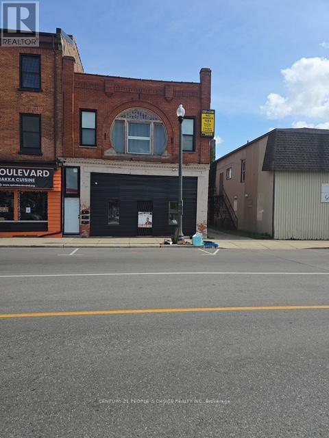 4 - 692 DUNDAS STREET S, Woodstock, Ontario