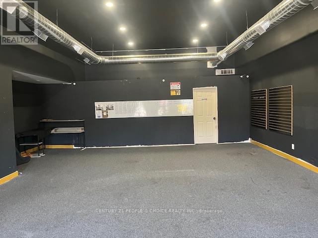 4 - 692 Dundas Street S, Woodstock, Ontario  N4S 1E6 - Photo 6 - X12224465